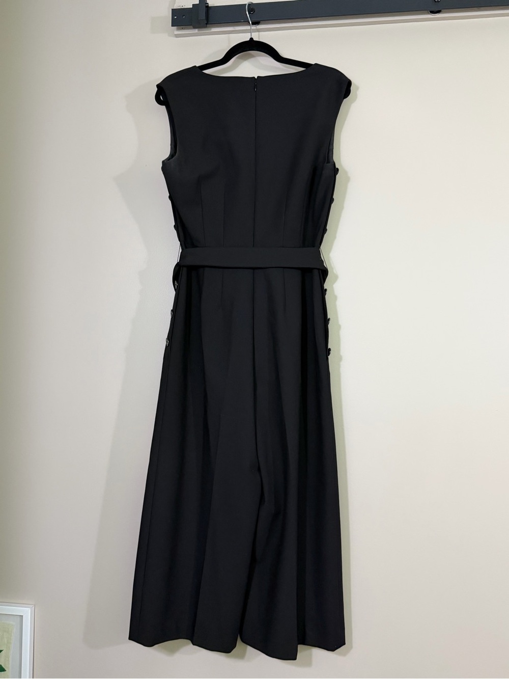 CLUB MONACO Sleeveless Black Belted Jumpsuit, sz 8 - Picture 2 of 5